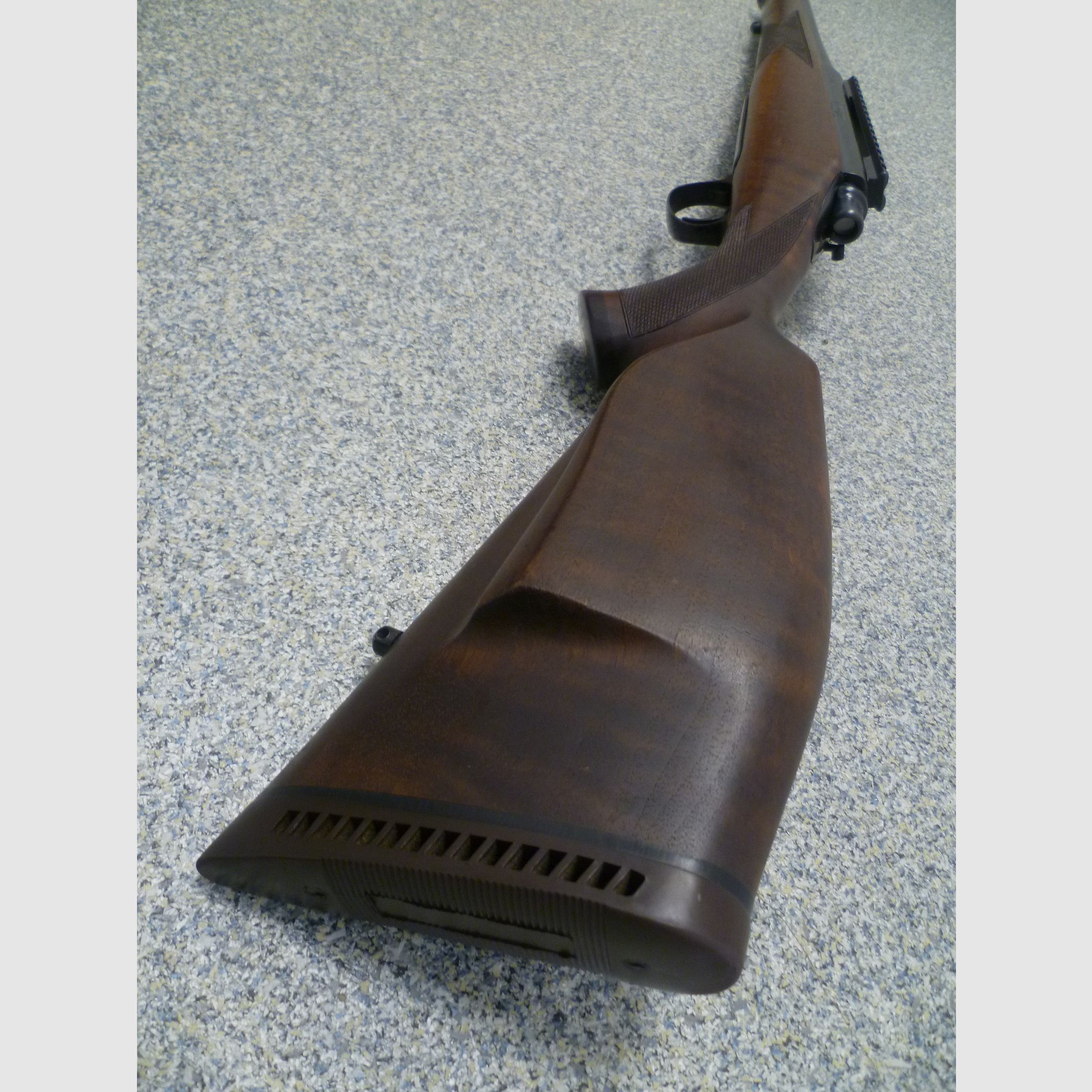 Repetierbüchse Remington 700 .30-06 Spring.