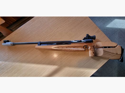 Feinwerkbau 601 *Linksschäftung* Linkshänder