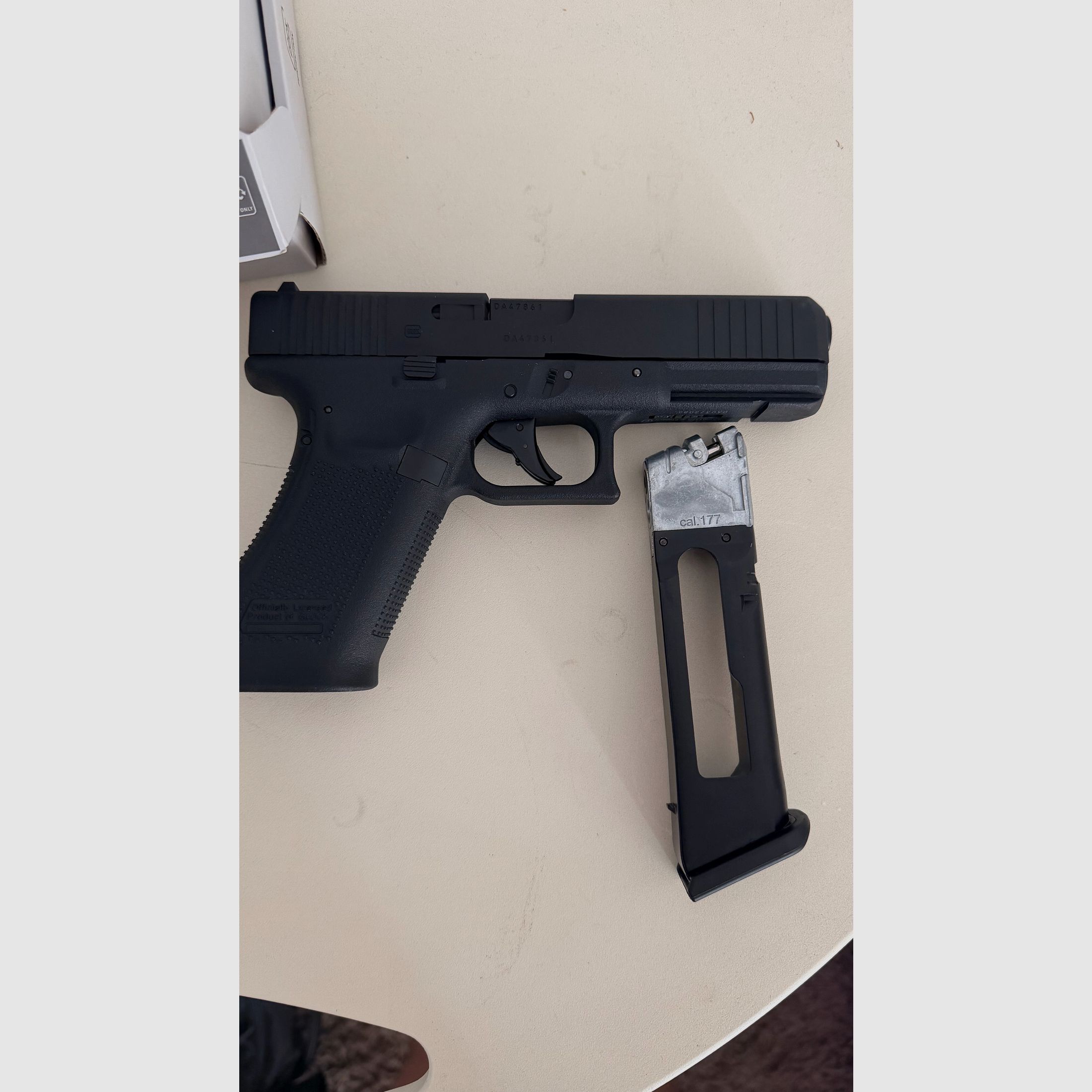 Umarex Glock 17 Gen5 CO₂ 4,5 mm BB Blowback – Comme neuf + OVP + Facture + 8 CO₂ + BBs