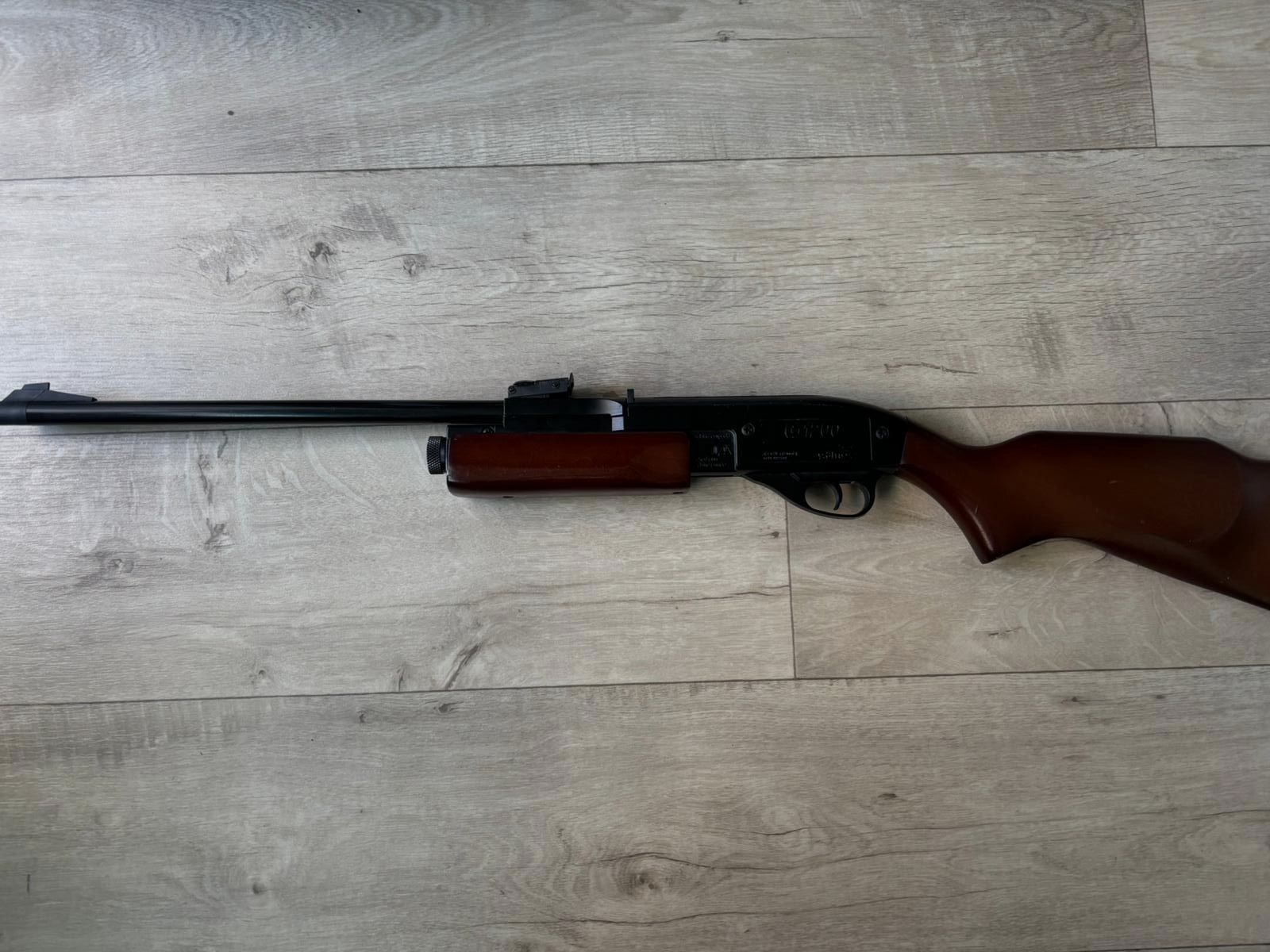 Gamo G1200 karabin pneumatyczny – sprawny