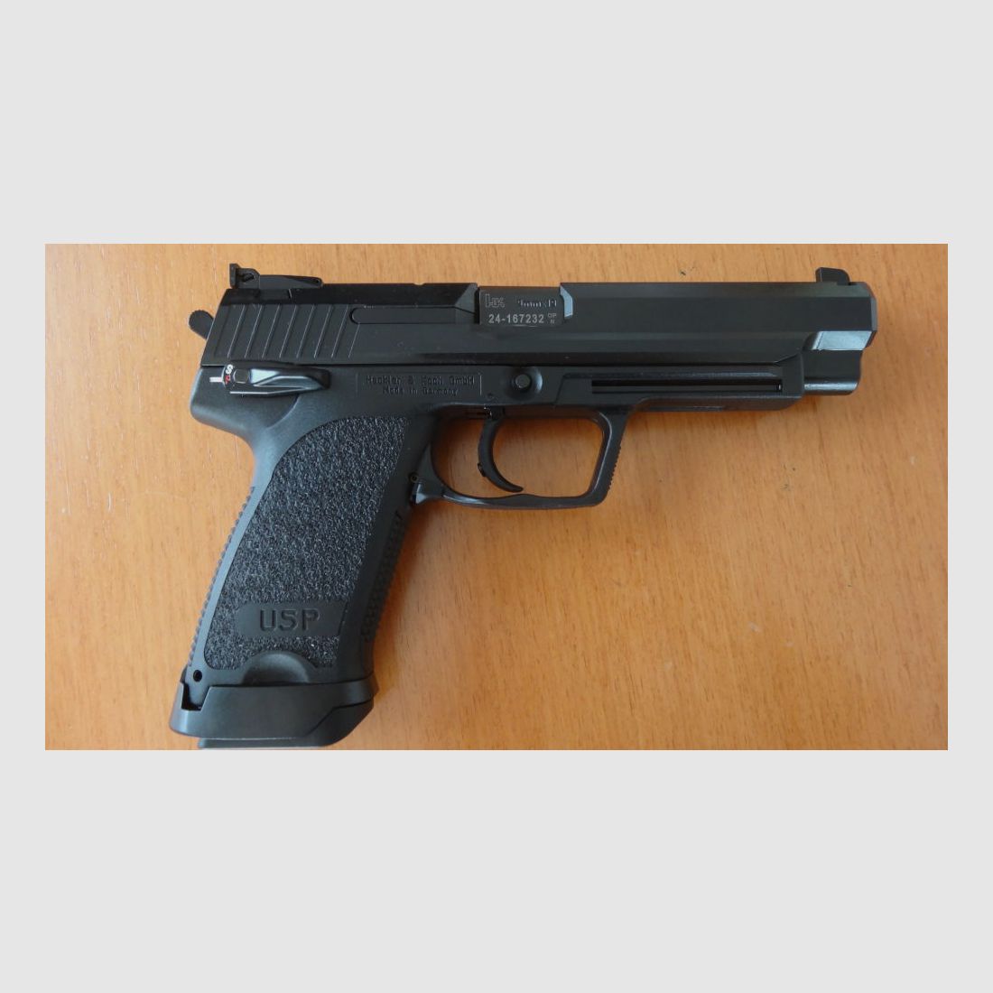 Pistolet Heckler & Koch: Heckler & Koch, USP Expert kal. 9mm