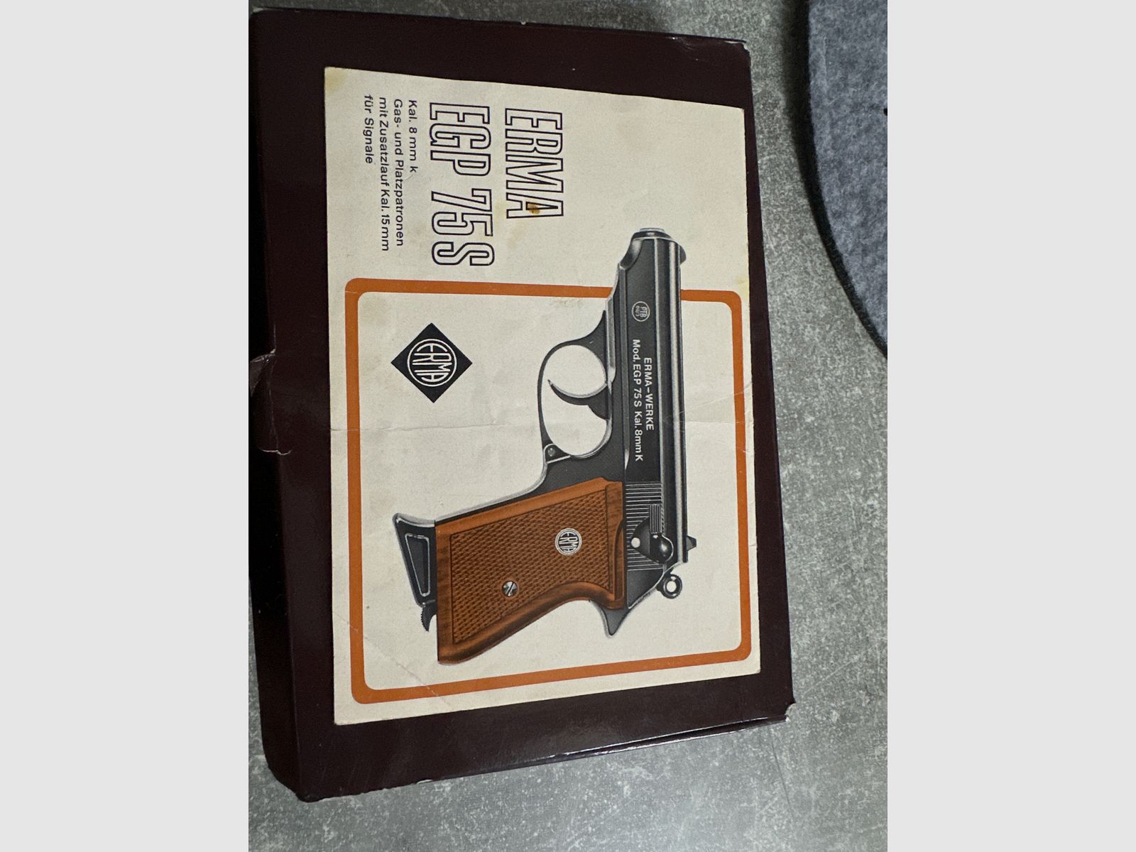 Pistole ERMA Werke Mod. EGP 75 S cal. 8 mm K . Komplett Set
