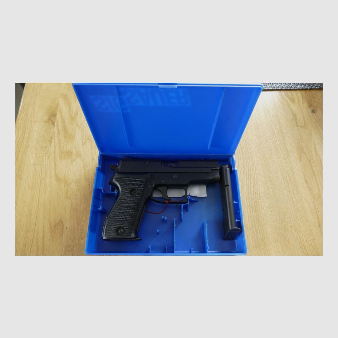 Sig Sauer P225