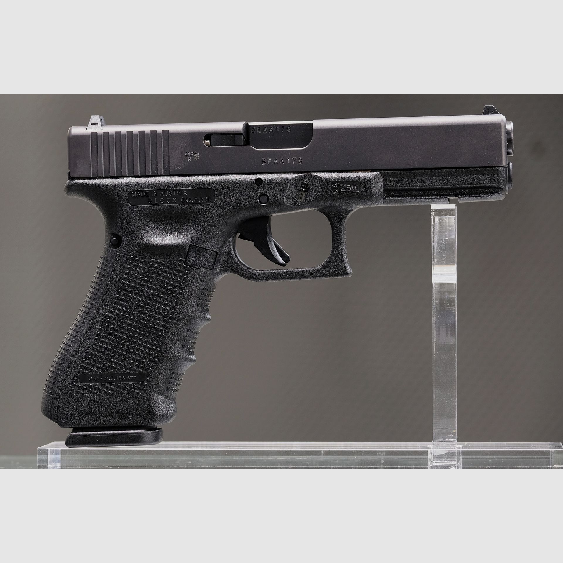 Glock 17 Gen4, Bild 2 von 5