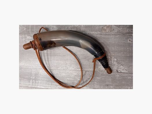 Schwarzpulver-Horn