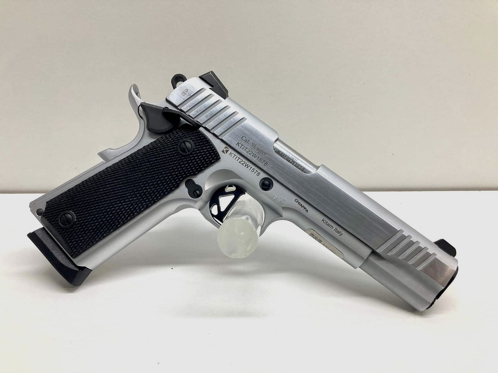 CHIAPPA 1911 Superior Chrome 5″ | 9mm Luger