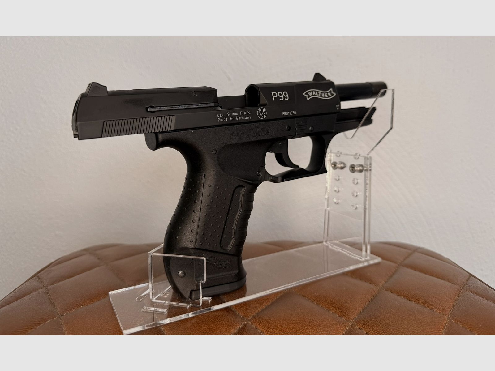 Walther P99 blank firing pistol 9mm P.A.K. black
