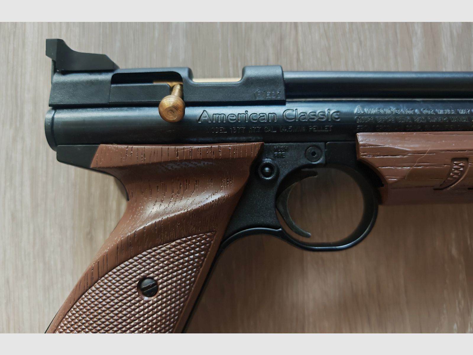 Crosman 1377 Pistolet à air comprimé précis 4,5 mm, comme neuf