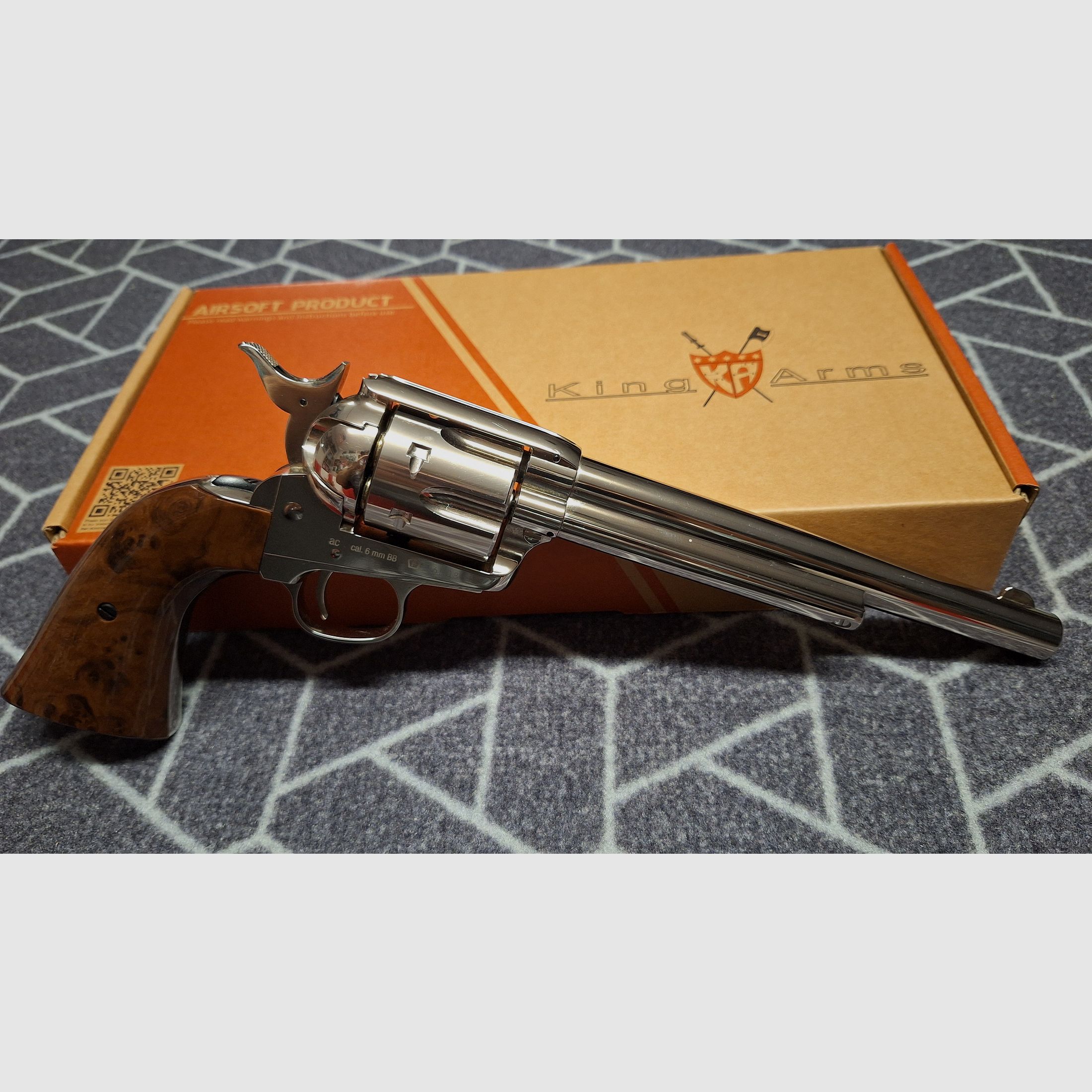 King Arms SAA .45 Peacemaker 7,5 Zoll Revolver CO2 6mm BB silber-chrome Finish