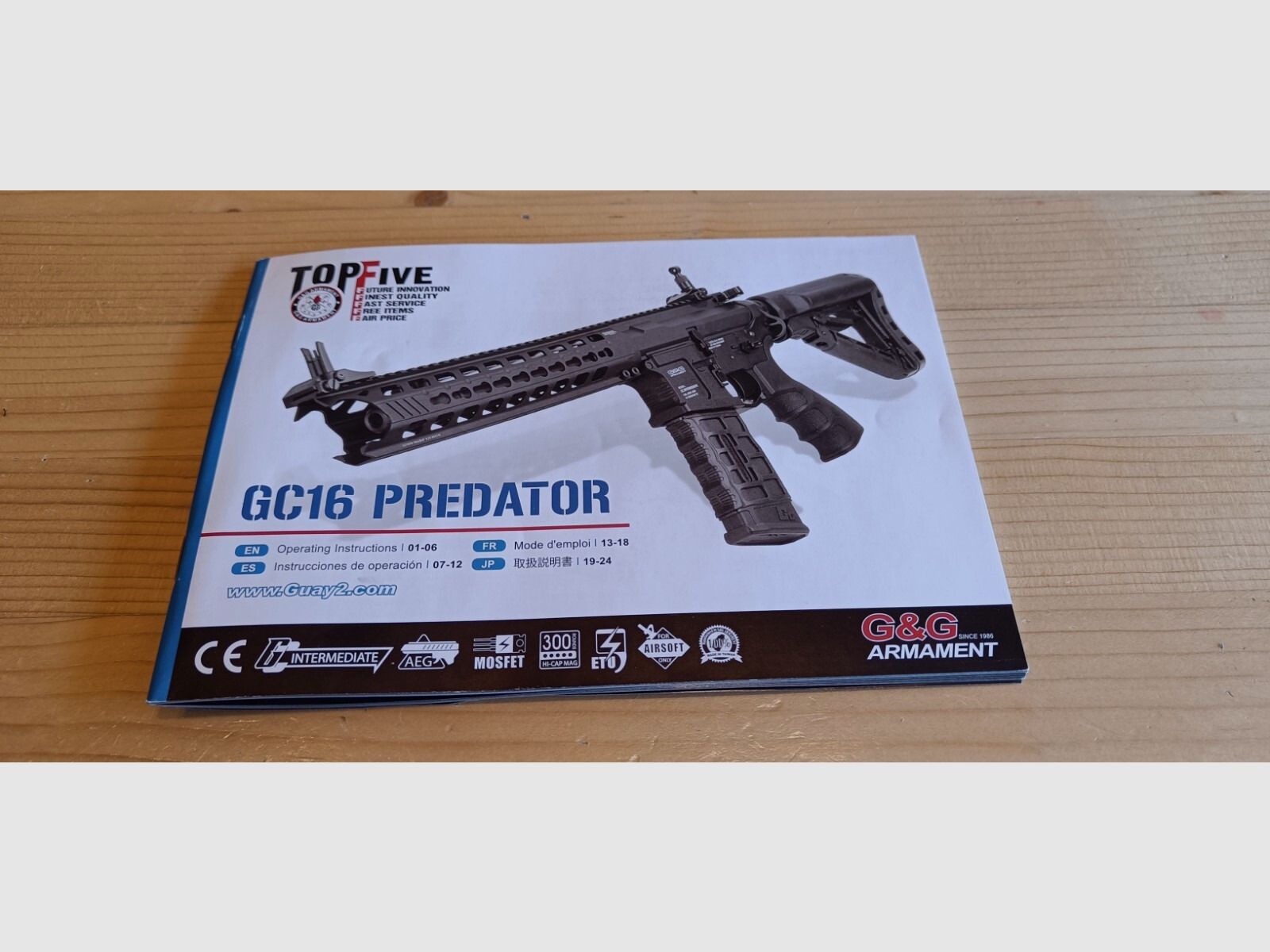 Airsoft S-AEG GC16 Predator incl Zubehör