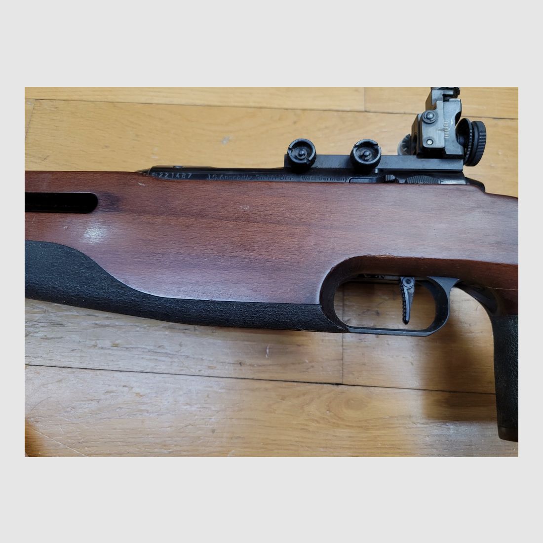 SOLDEN! Schöne Präzisionsgewehr – Anschütz Modell MATCH 1807 – Kaliber 22LR – Vollständig verstellbar – Präzisionsdiopter – Schwerer Lauf – Sehr guter Zustand, Bild 24 von 29