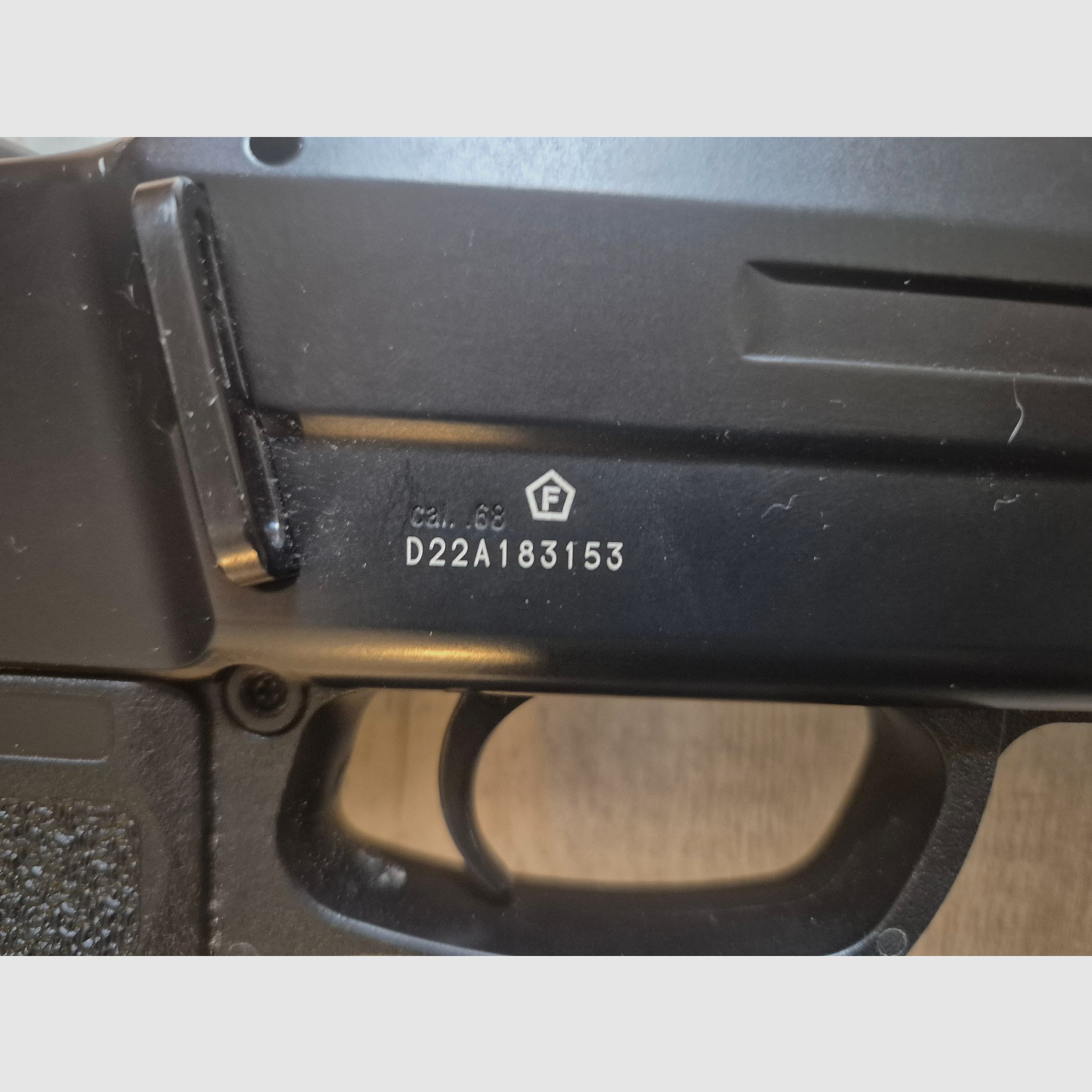 T4E TX 68 CO2-RAM Pump-Action Shotgun Kal. .68 schwarz