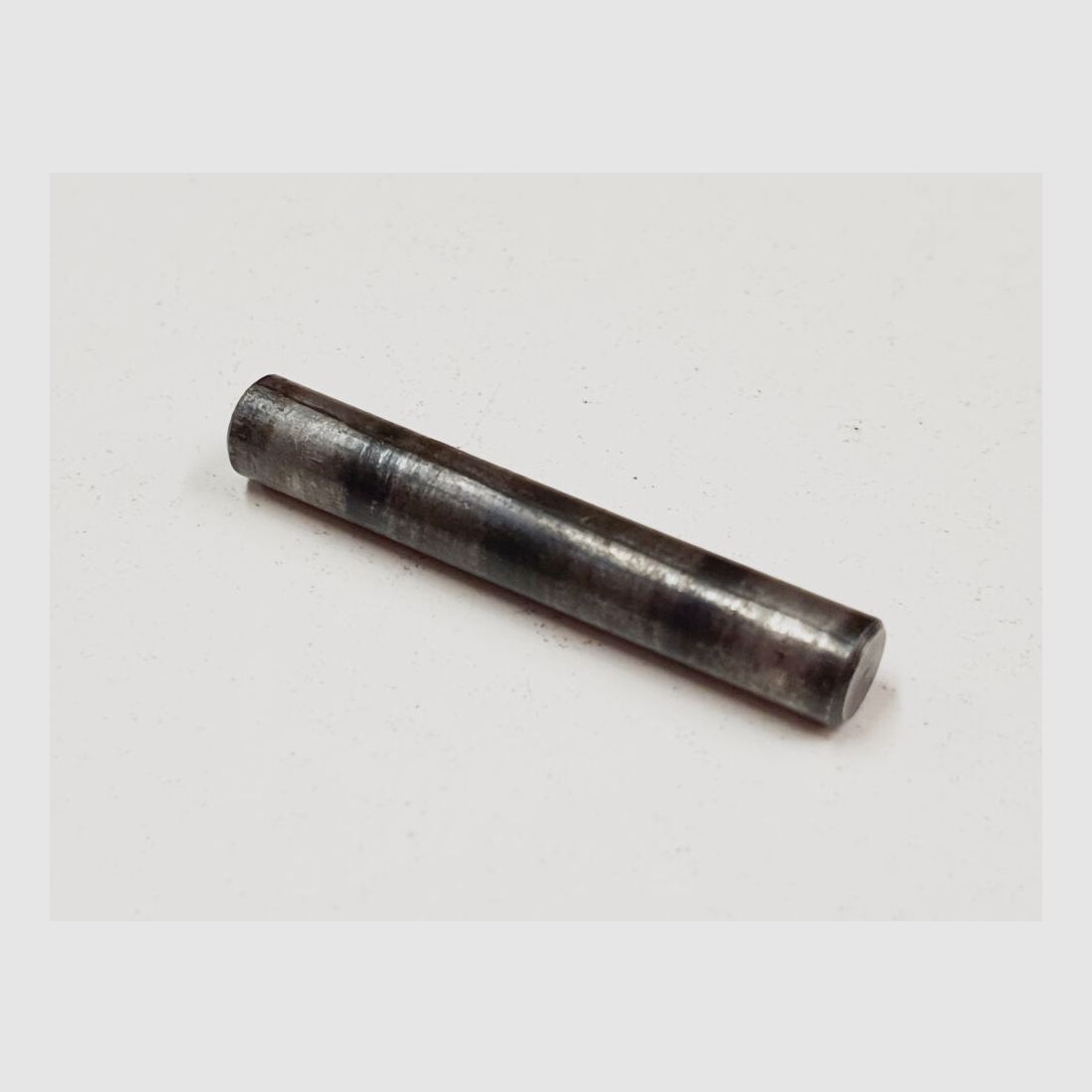 Fusil 43 / Carabine 43 ( G43 / K43 ) [42] Boulon pour support de chargeur pour fusil 43 / carabine 43 ( G43 / K43 ) pièce de rechange originale, image 1 sur 6
