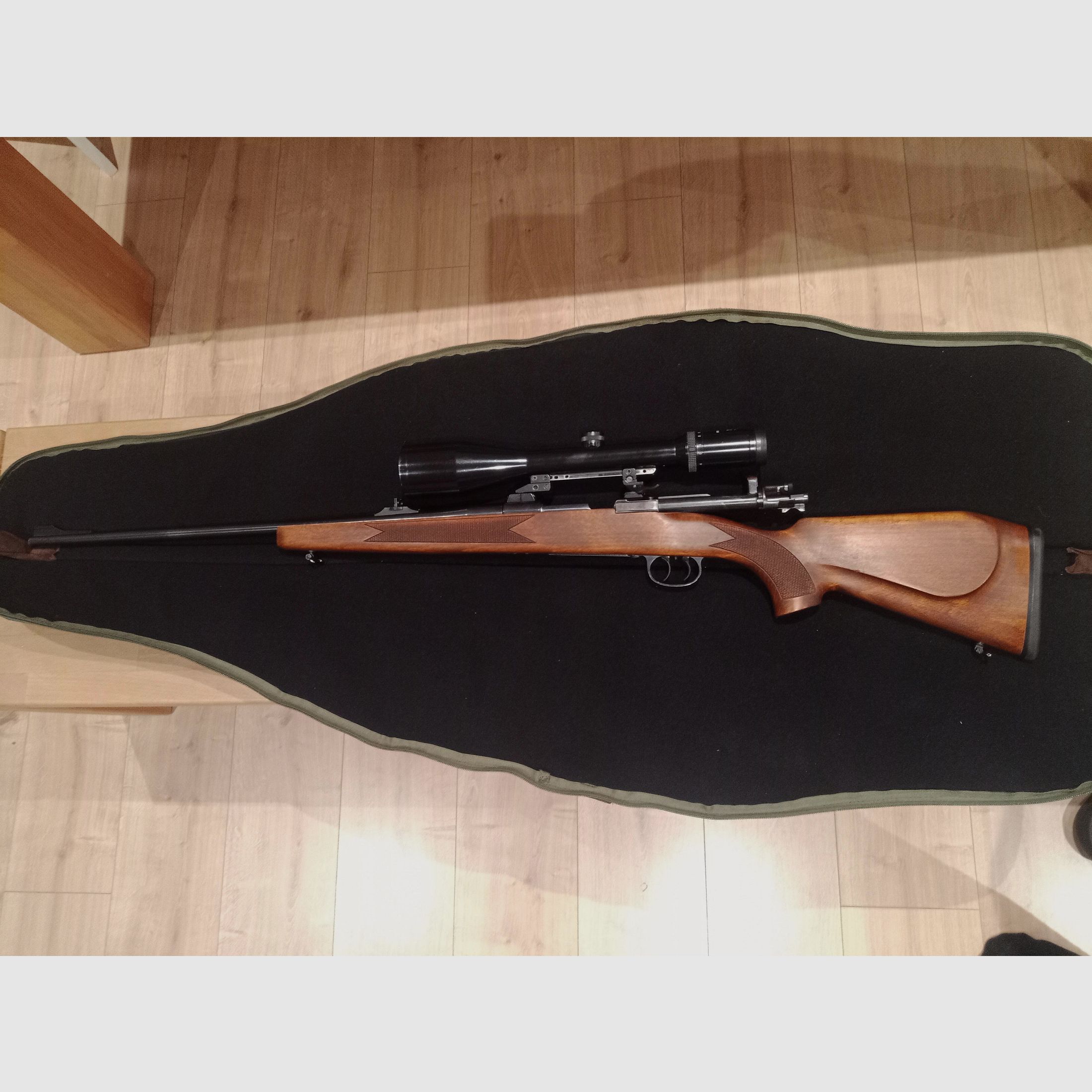 Voere Repetierbüchse Mauser 98 – .30-06 – Deutscher Stecher – Swarovski Habicht 3–12×56