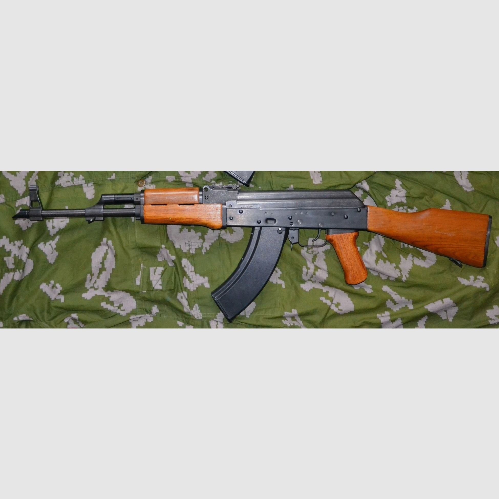 S.U.C.H.E Cybergun GSG Co2 AK47 frühes Modell  auch genannt "China-Yunker"