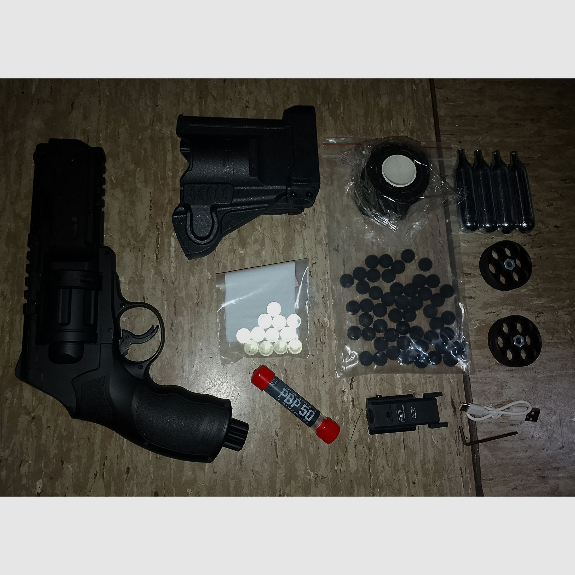 HDR 50 tr50 Markierer Gen1 T4E Cal .50 Set Kit Pfeffer- Gummi- Glas- geschosse Holster Laser CO2 neuwertig / neu