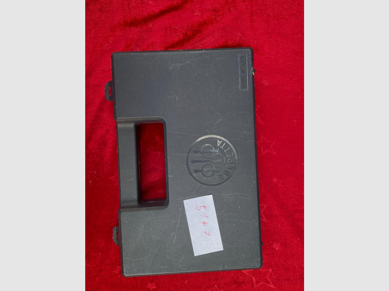 Like-new Beretta 92 FS INOX; cal. 9mm Luger (9 x 15 mm)