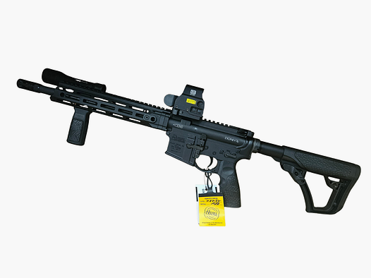 Aktionsset: Daniel Defense DDM4 SBR V7C mit holografischem Visier EOTech EXPS 3-0 und INFORCE-Taschenlampe