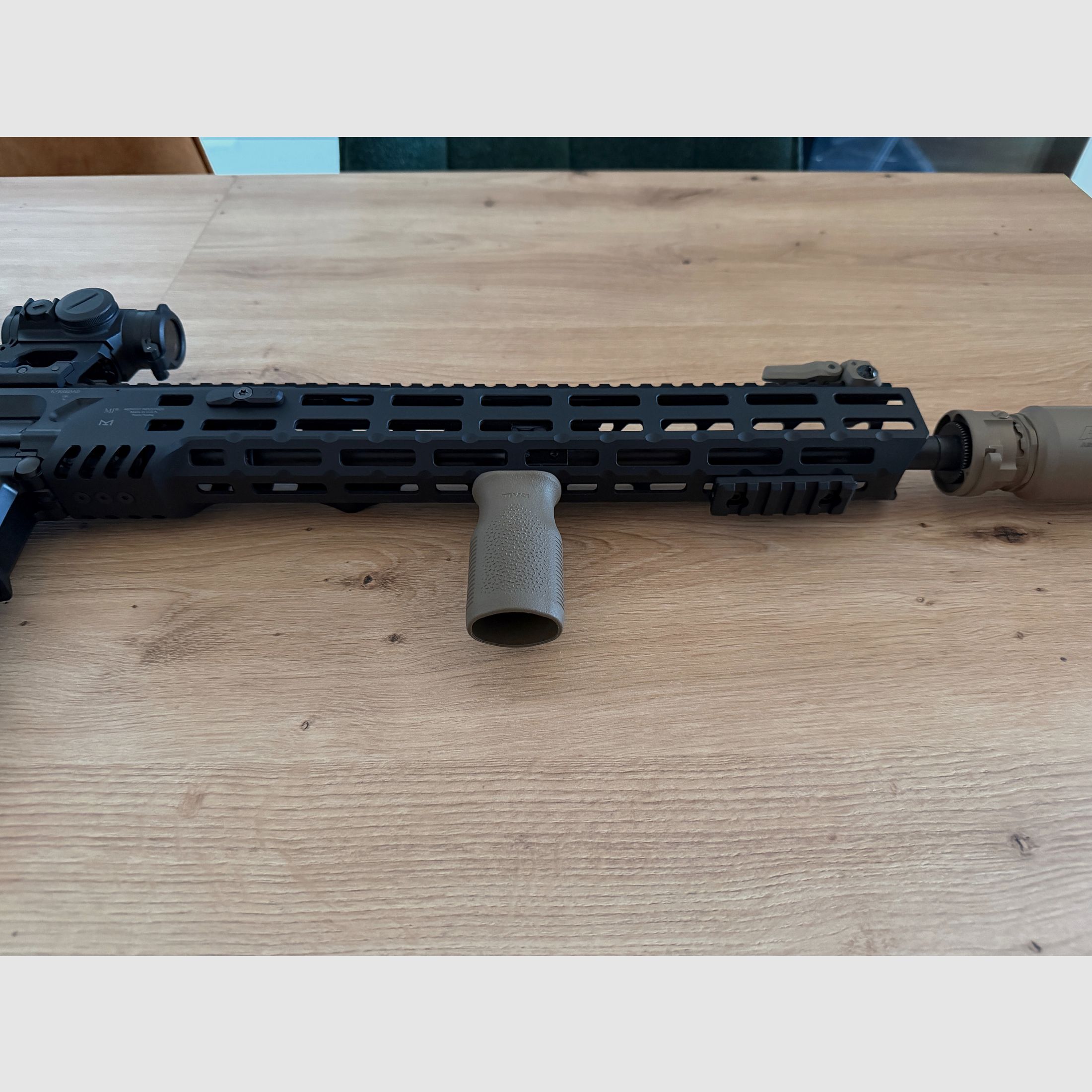 Sig Sauer MCX Virtus con accessori