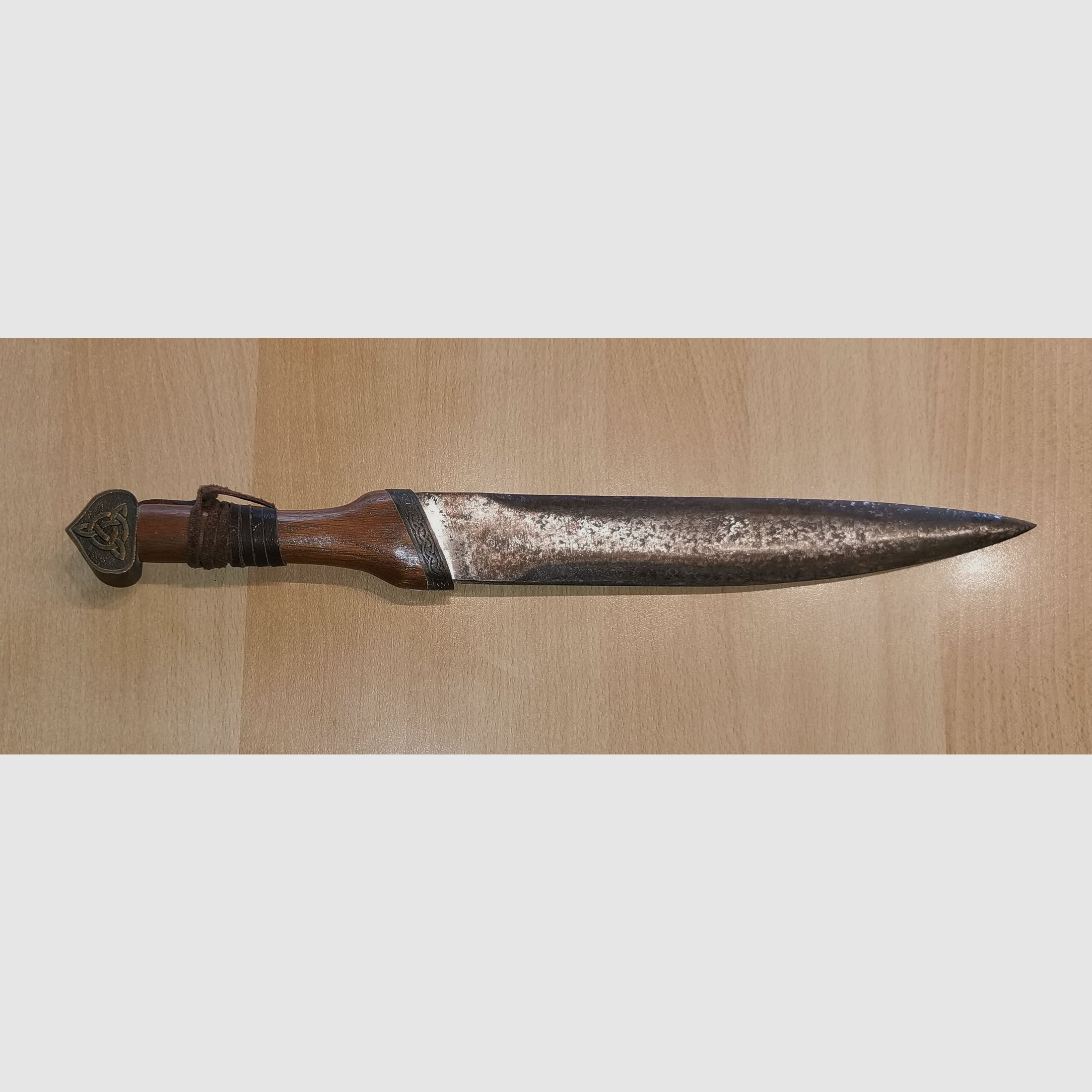 (FIXED PRICE - SHIPPING GERMANY INCLUDED IN PRICE) Skramasax/Saxon Sax Knife with Sheath