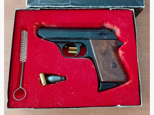 Reck PK 800 im Kal. 8 mm Knall mit Verpackung!