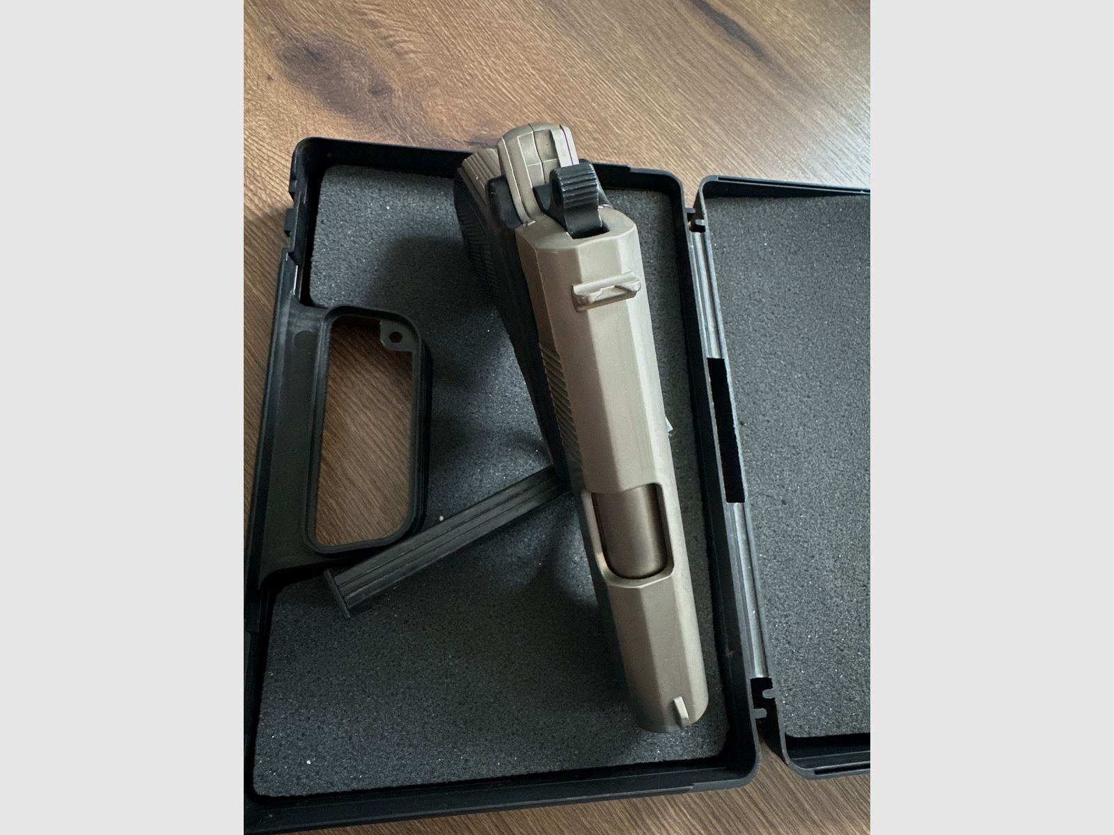 Colt Double Eagle SSW 9mm PAK gebraucht Chrom