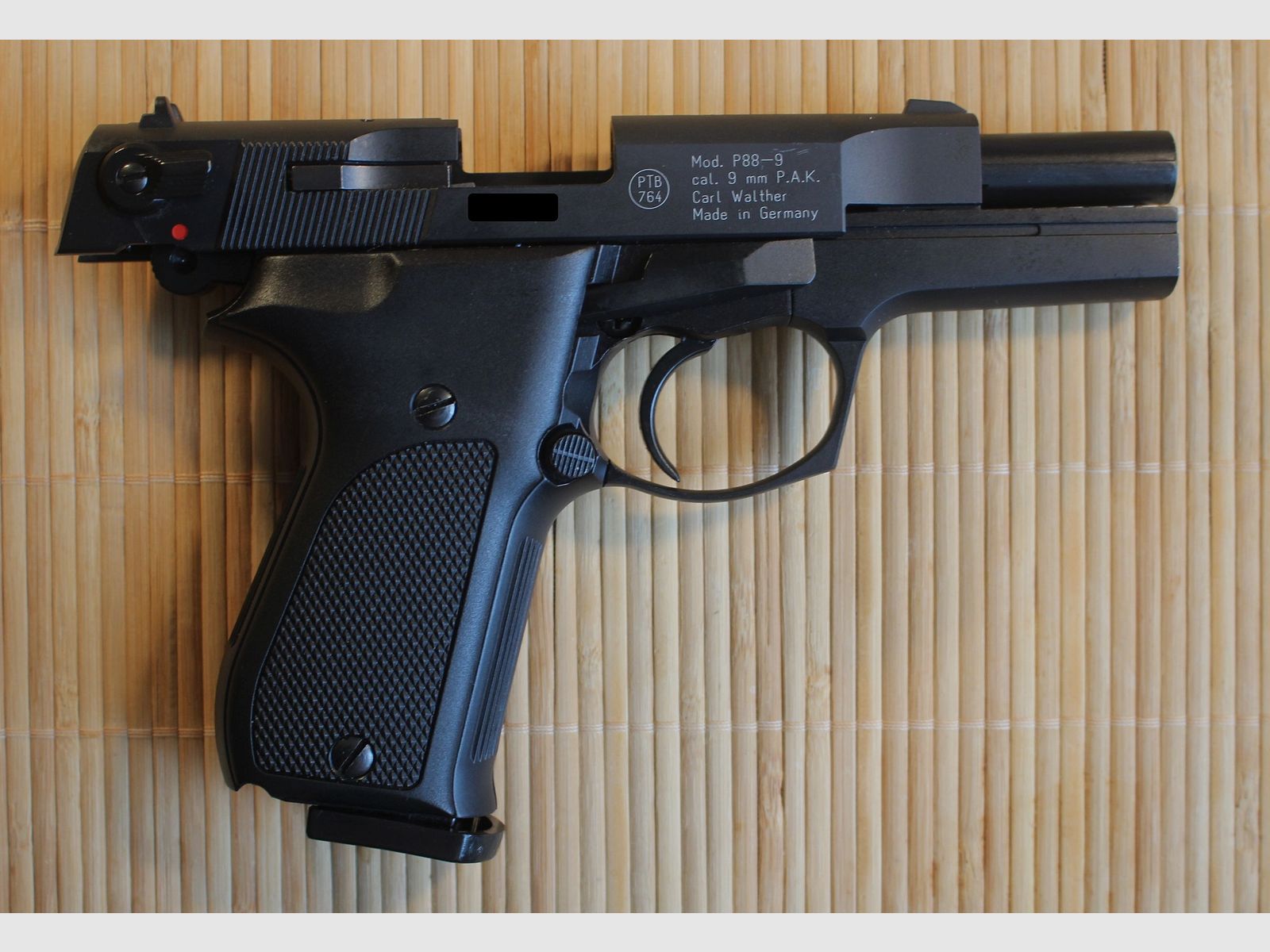 Walther P88 pistolet alarmowy Kaliber P.A.K. 9mm Brüniert