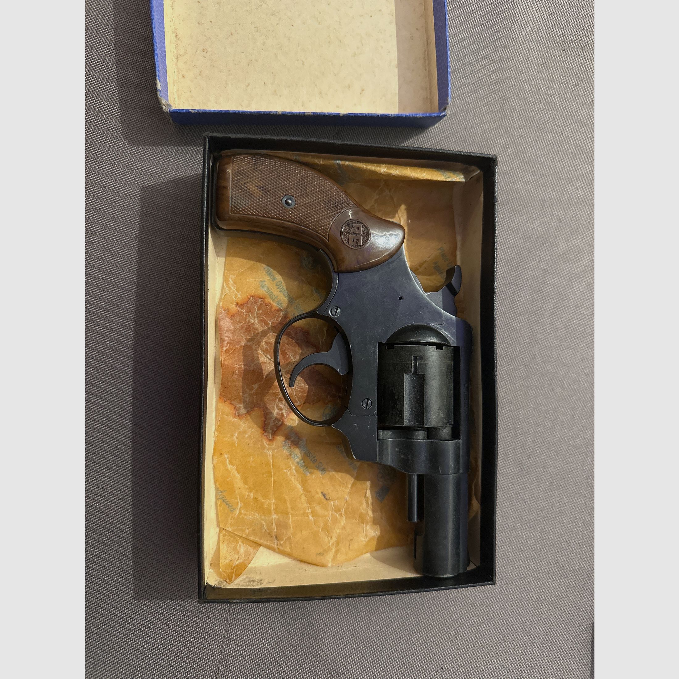 Röhm RG 78G Schreckschussrevolver mit Originalverpackung