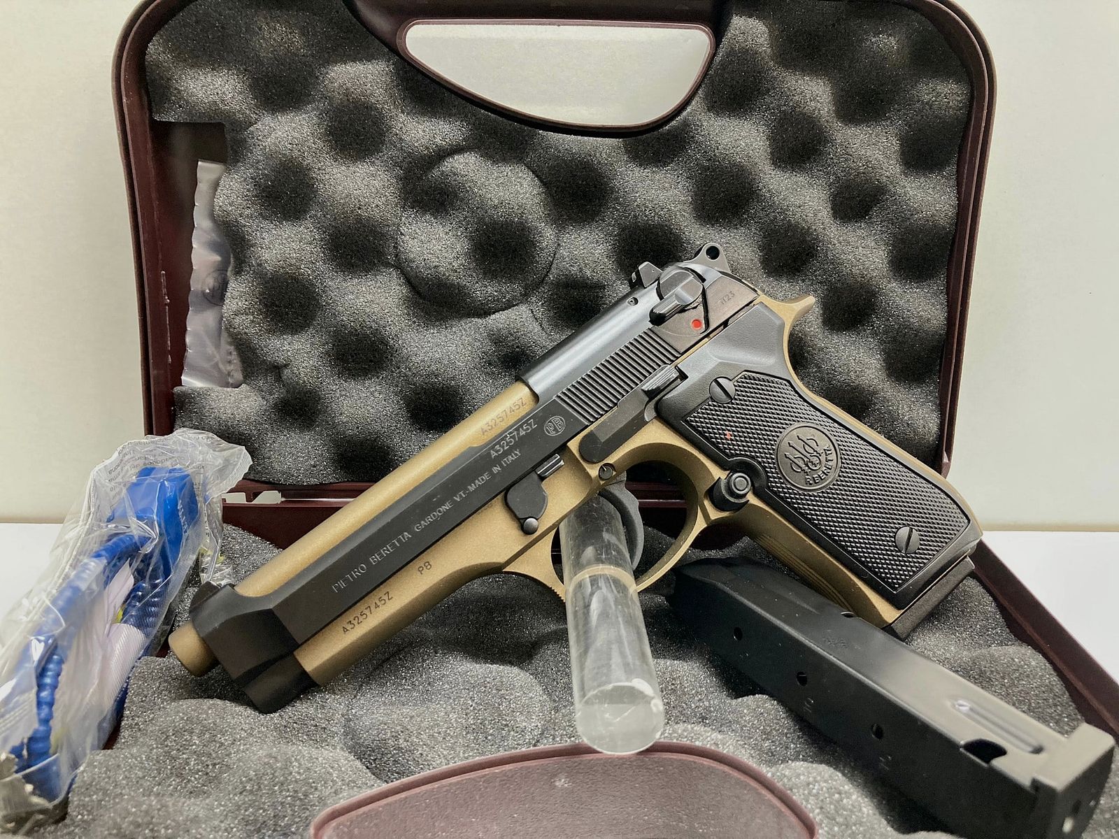 BERETTA 92FS Brons