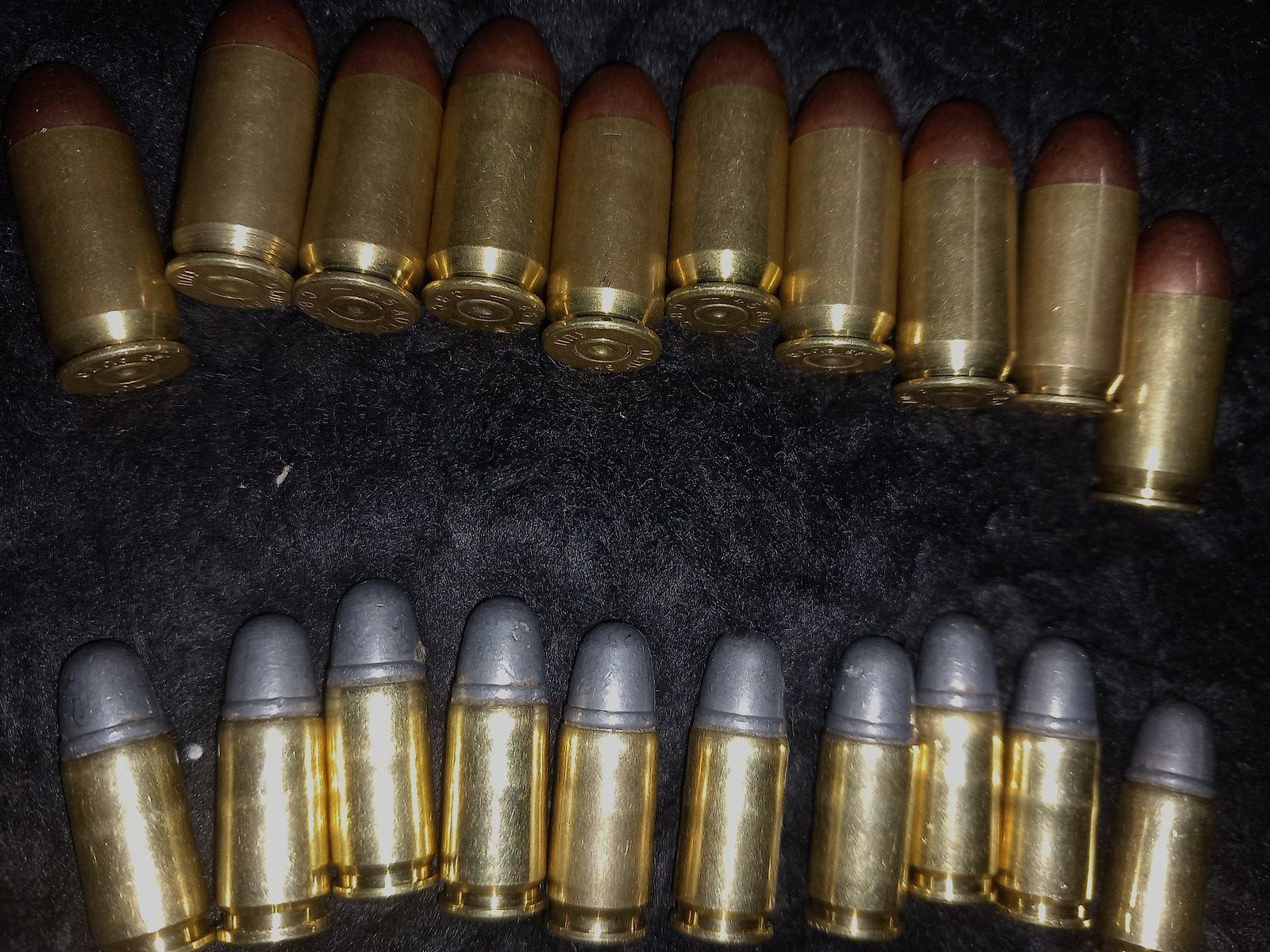 Dekopatronen 9mm Luger und .45 ACP