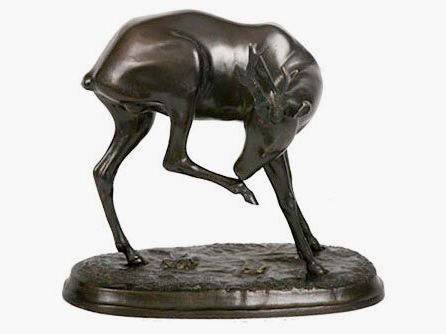 Lovergreen Bronzestatue Motiv Reh mit angehobener Schale