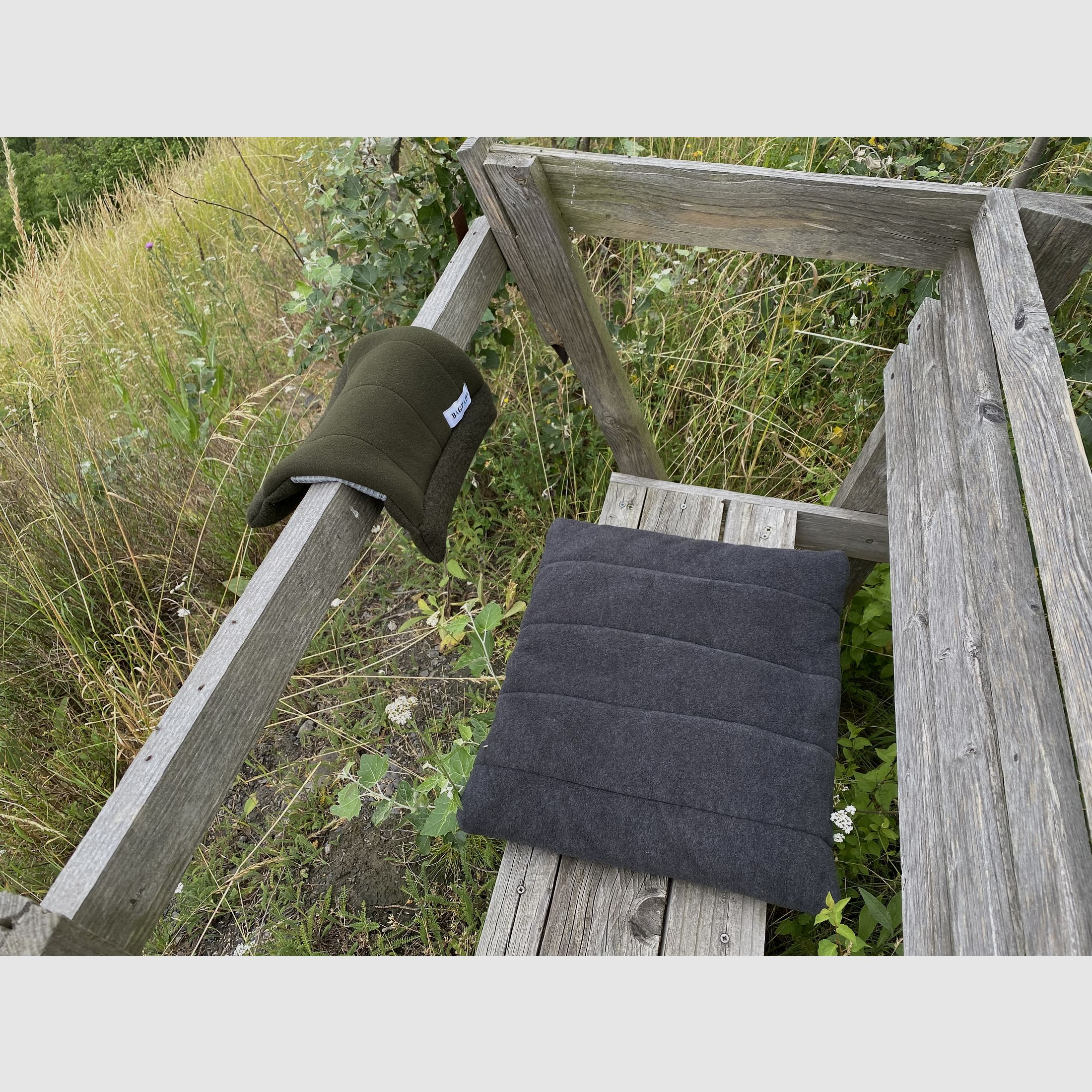 Hunting seat cushion