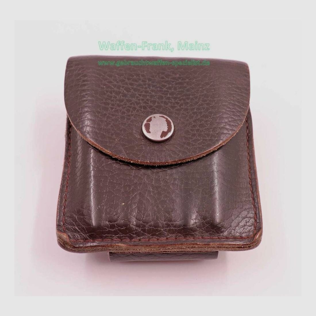 Unknown manufacturer leather cartridge case for shot and bullet
