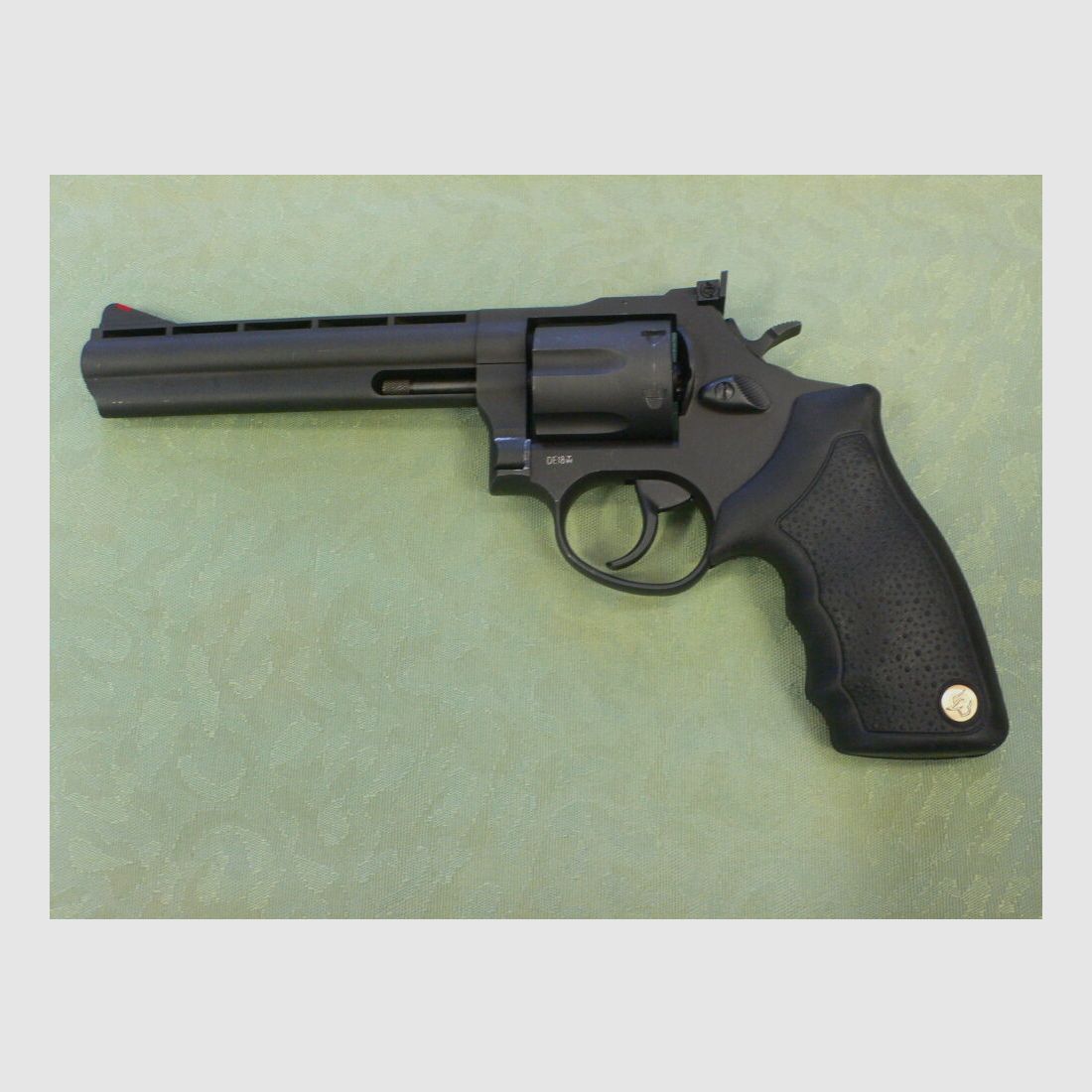 Taurus Mod.689