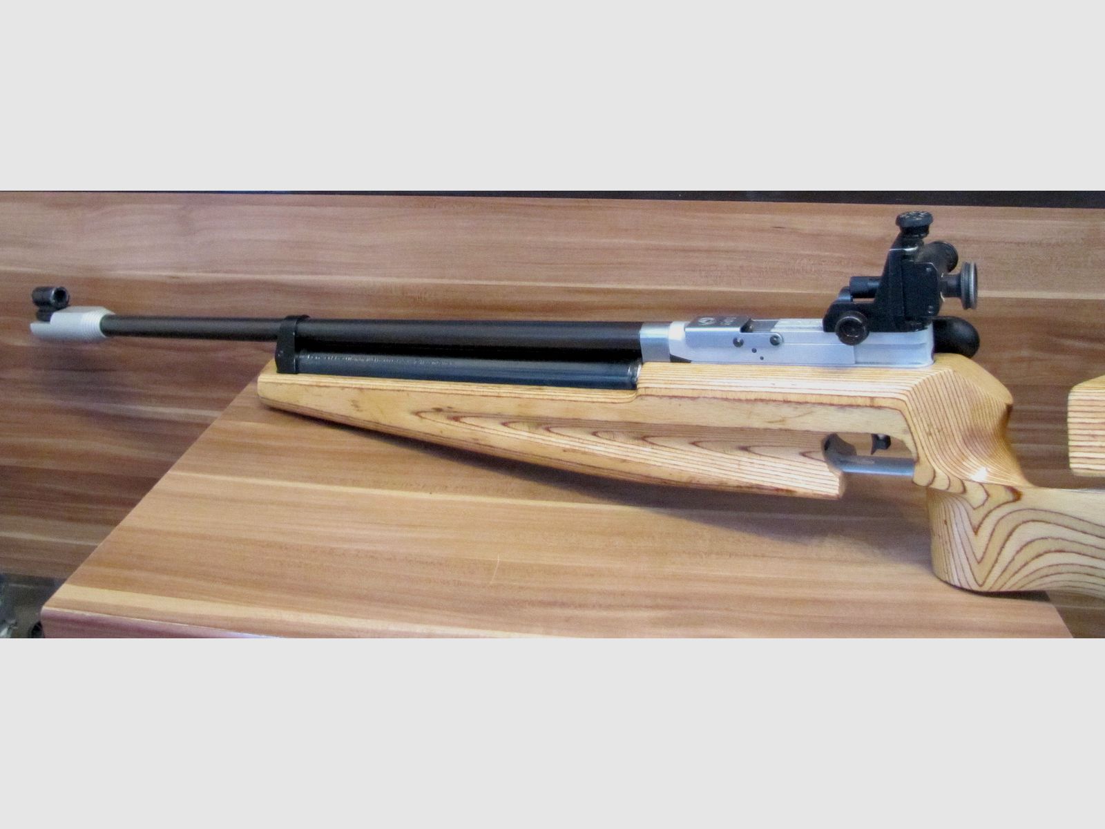 Luftgewehr der Marke Feinwerkbau 601