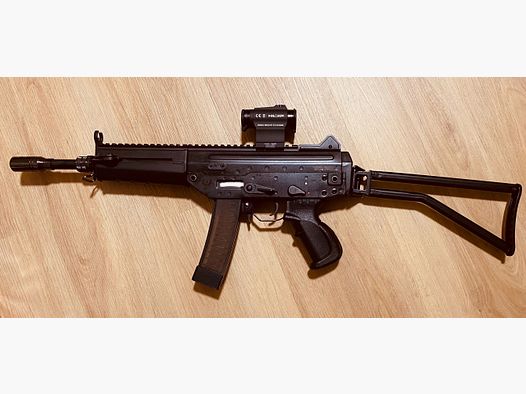 Kolarms Phoenix  (9mm Luger Pistolenkarabiner) mit Holosun HS503
