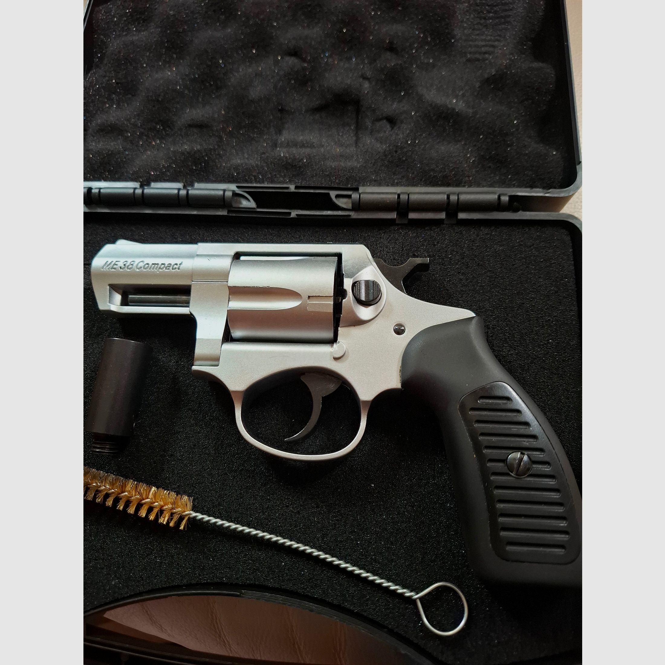 ME 38 Compact Titan 9mm RK PTB 542 "VERY GOOD