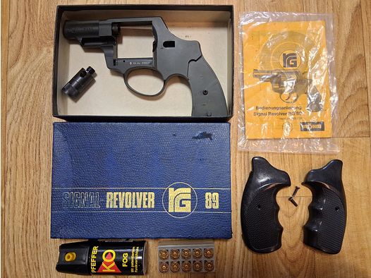 Impugnatura più accessori originali per Röhm RG89 (PTB-451)