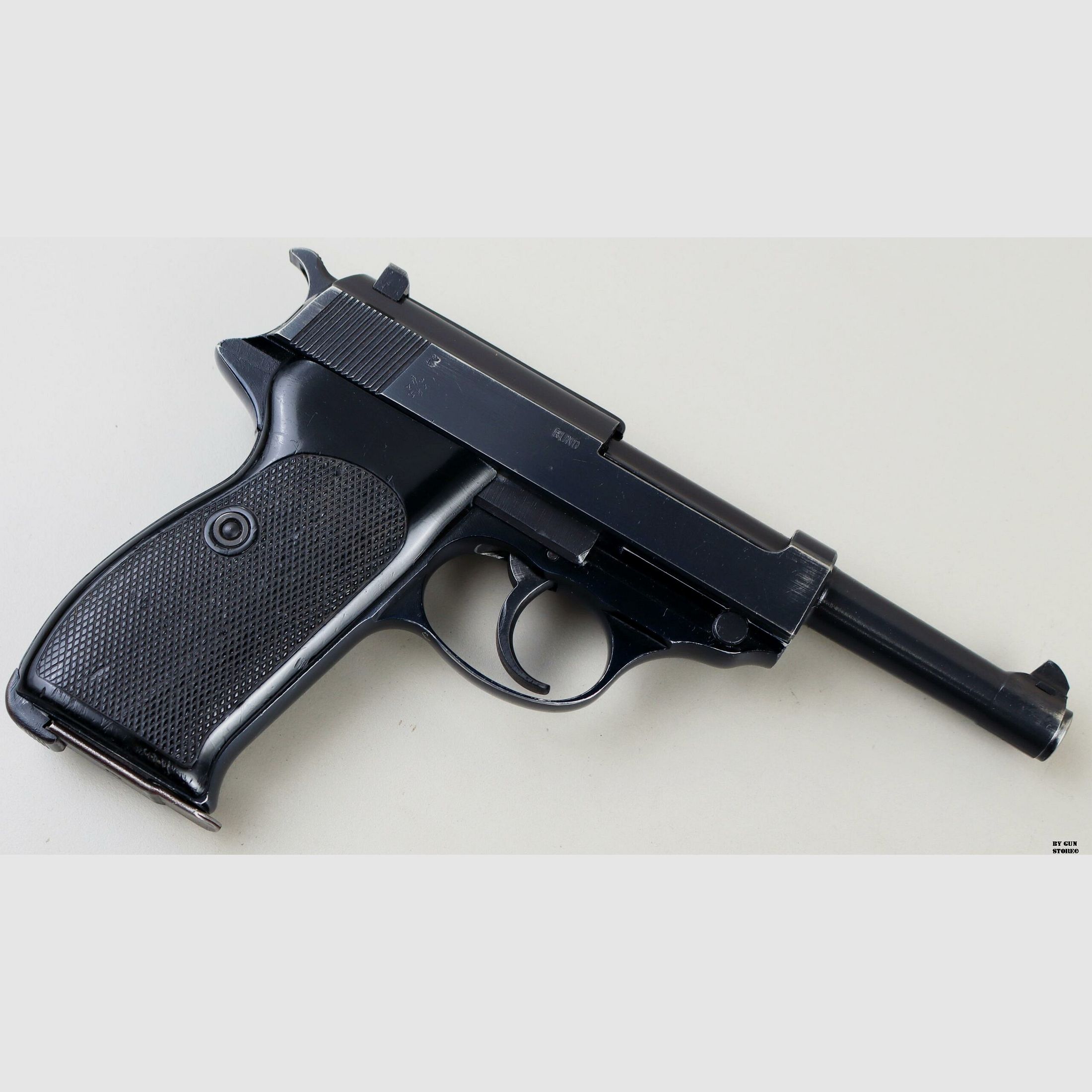 Pistolet Manurhin Walther mod. P1 Bundeswehr kal. 9×19 nr. seryjny 240675, zdjęcie 4 z 9