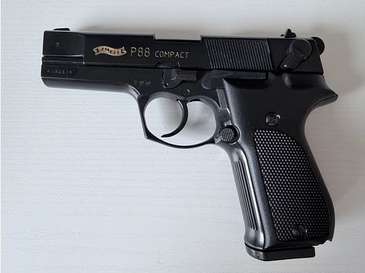 Walther P88 Compact mit 4 Magazinen und Verschlussbecher in originalem Koffer