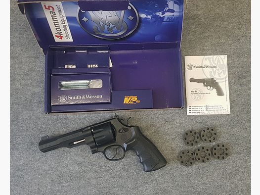 Smith & Wesson  Revolver MP R8 im Kaliber 4,5mm BB