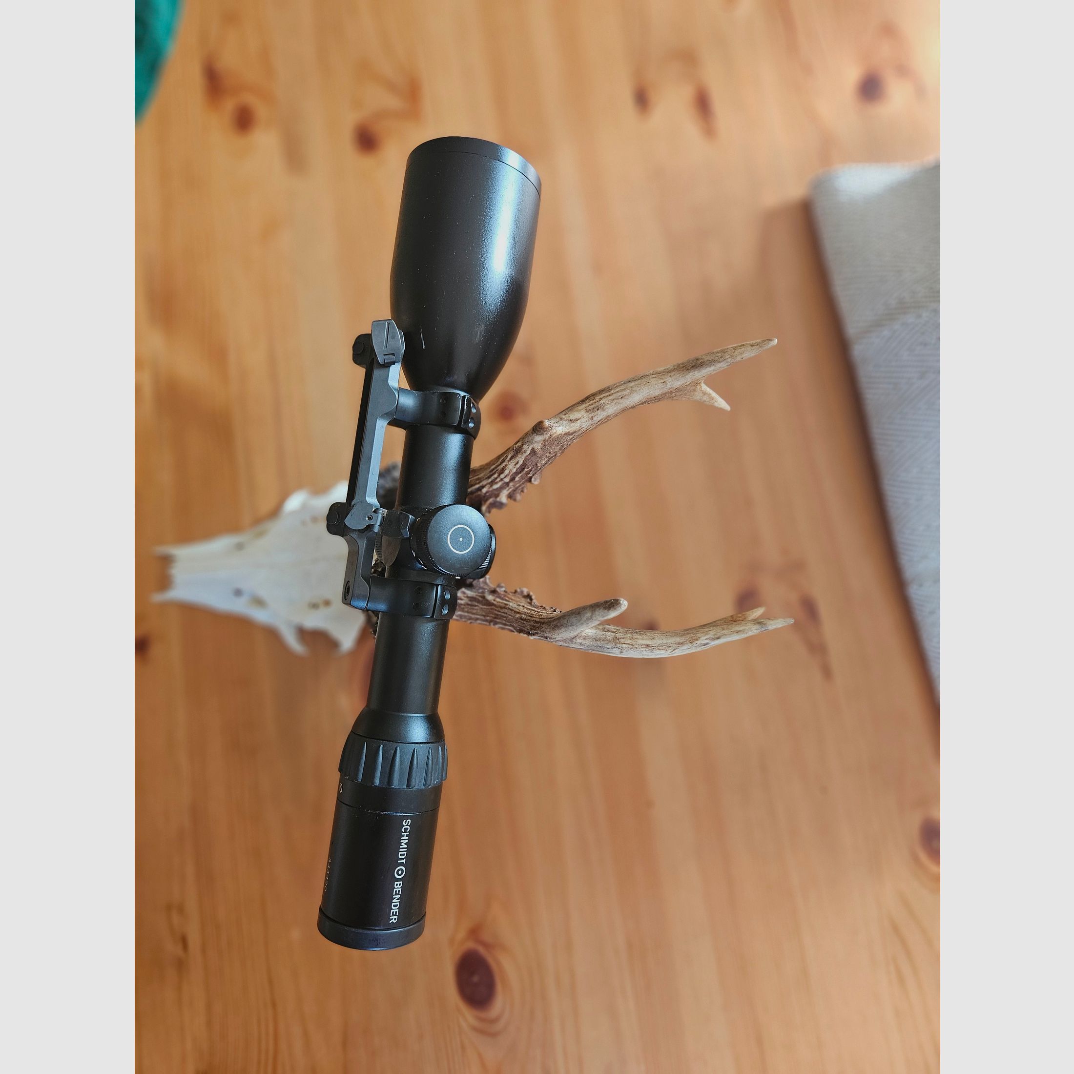 Schmidt und Bender Zenith 2,5-10x56 Blaser Sattelmontage