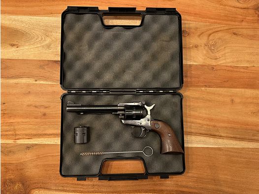 Ruger Single Six Revolver .22lr / .22 WinMag 