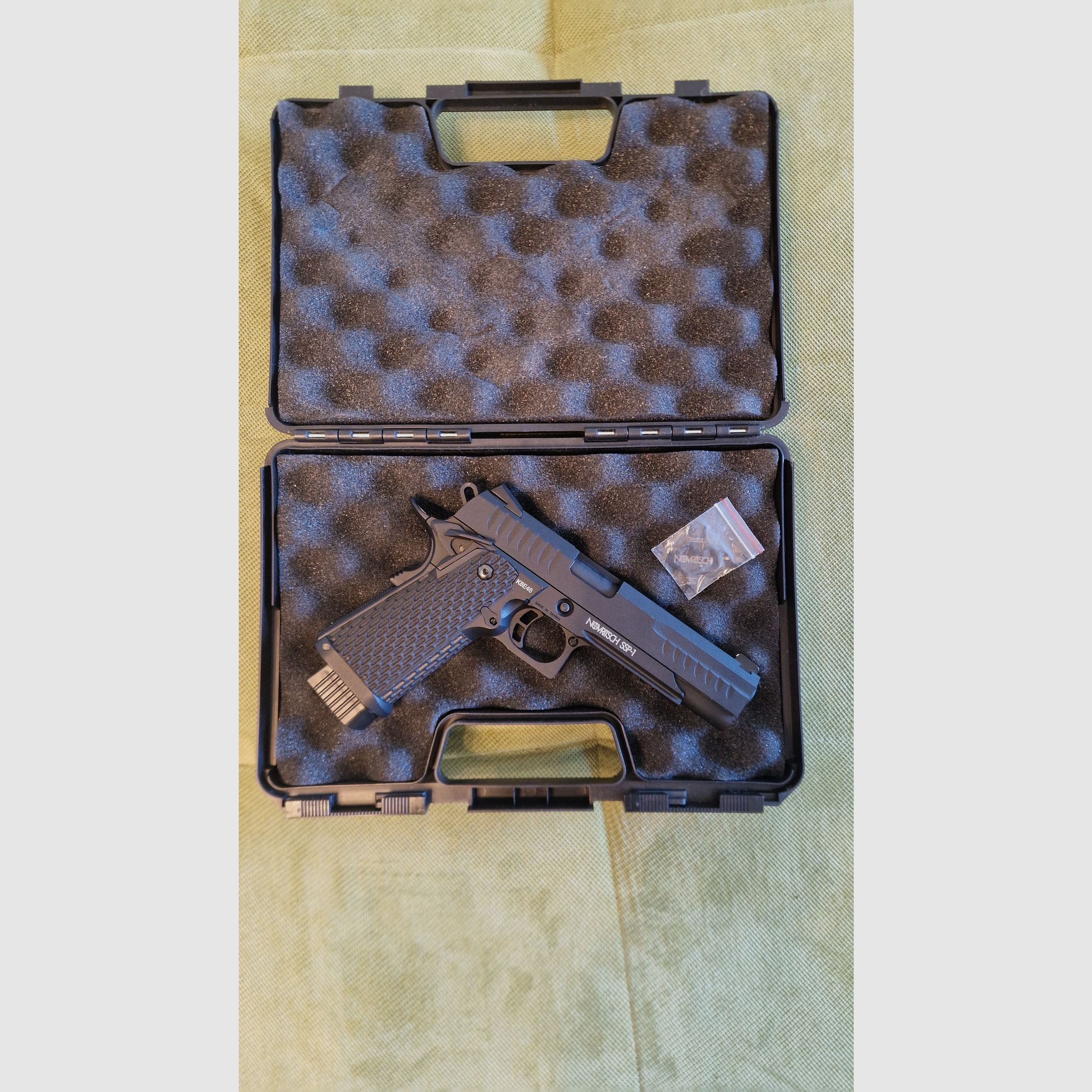 Novritsch SSP1 Airsoft pistol