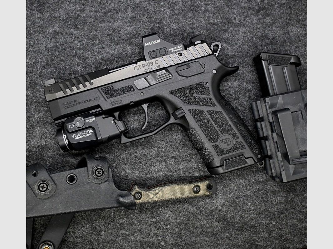 Pistolet CZ P-09 C Nocturne cal. 9x19mm, image 4 sur 10