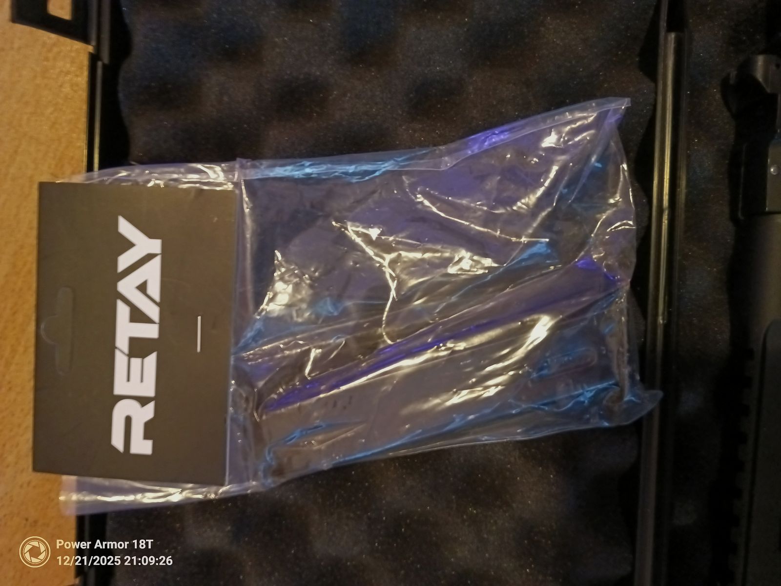 Retay Big Fifty XL including spare magazine