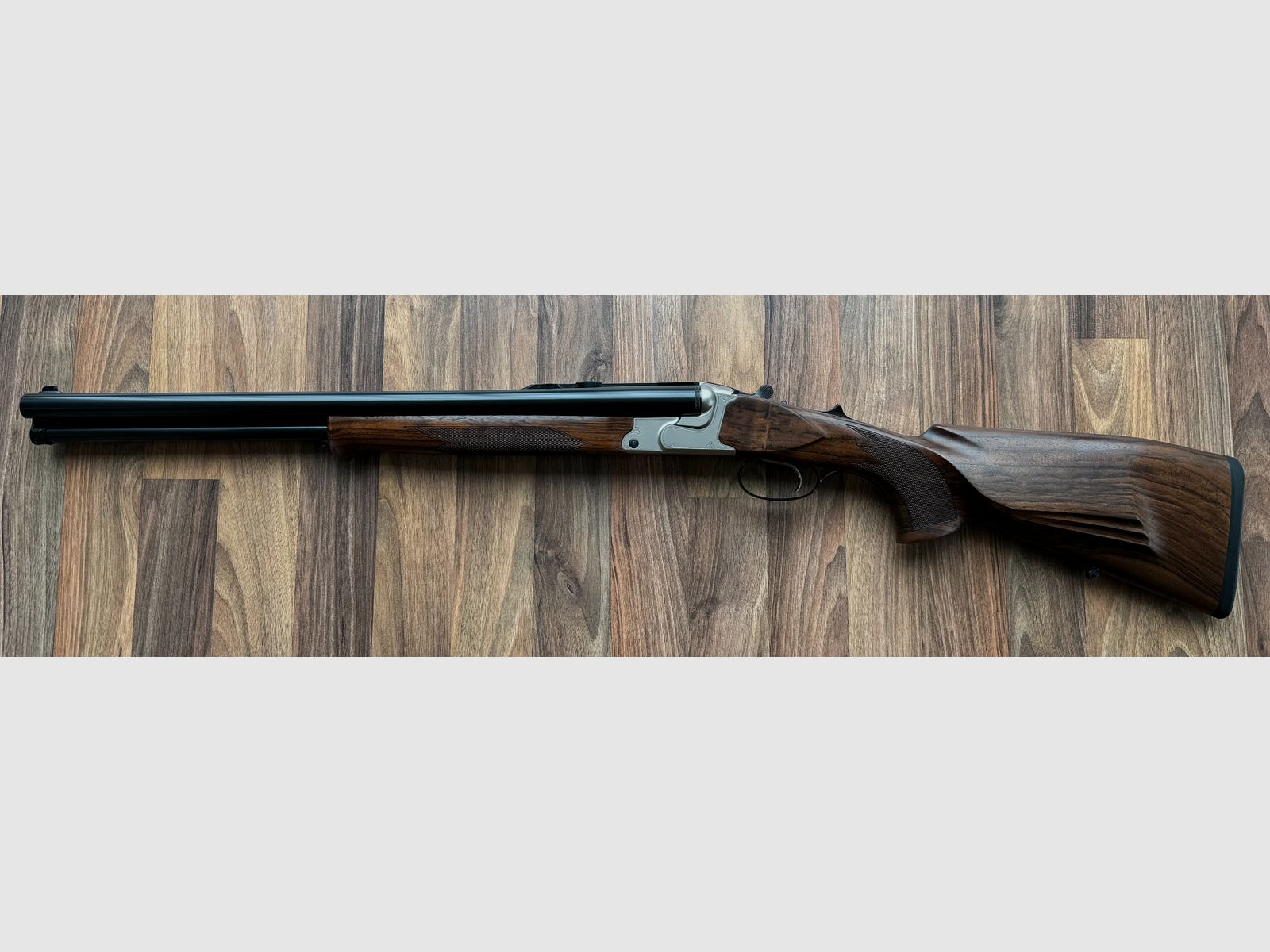Drilling Krieghoff Optima 12/76, 12/76, 8x57 IRS , Rechtsschaft, Einabzug mit Rückstecher, Stahlbasküle vernickelt inkl. Standardgravur mit Randstich, Bild 2 von 2