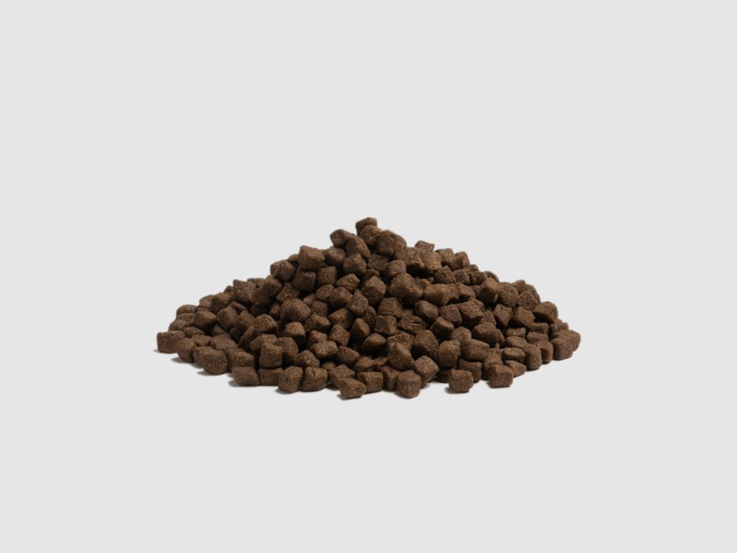 Essential Foods Essential Estate Living Small Size 4x3kg