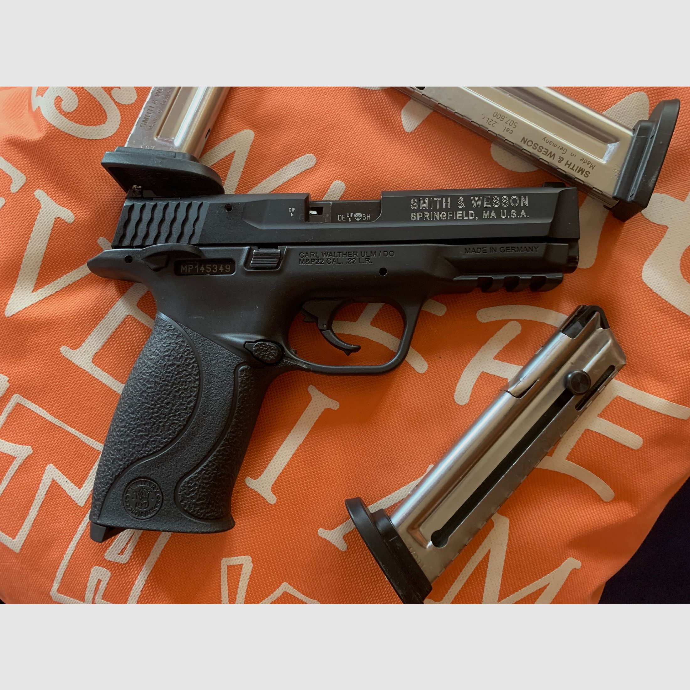 S&W MP22