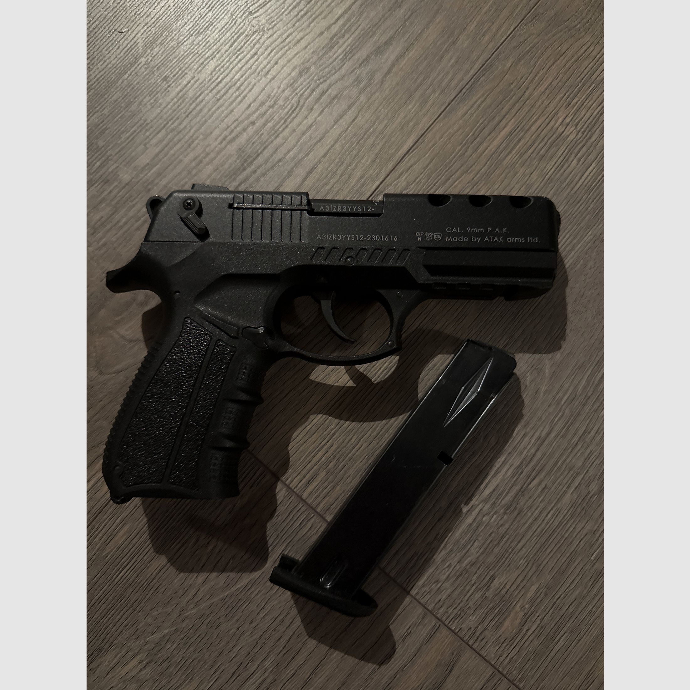 Zoraki 4918 inkl. Magazin Kaum Geschossen 